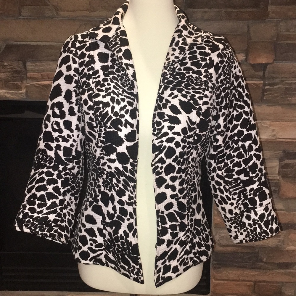 Laura Max blazer